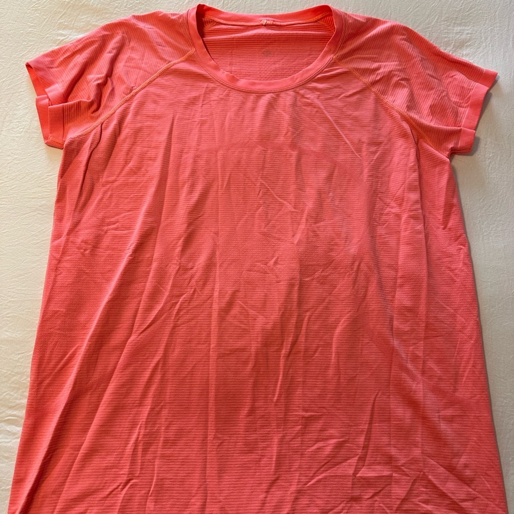 Lululemon Relaxed Swiftly Tech Coral Short-Sleeve